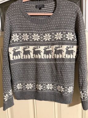 POL Gray and Cream Fair Isle Reindeer Crewneck Sweater
